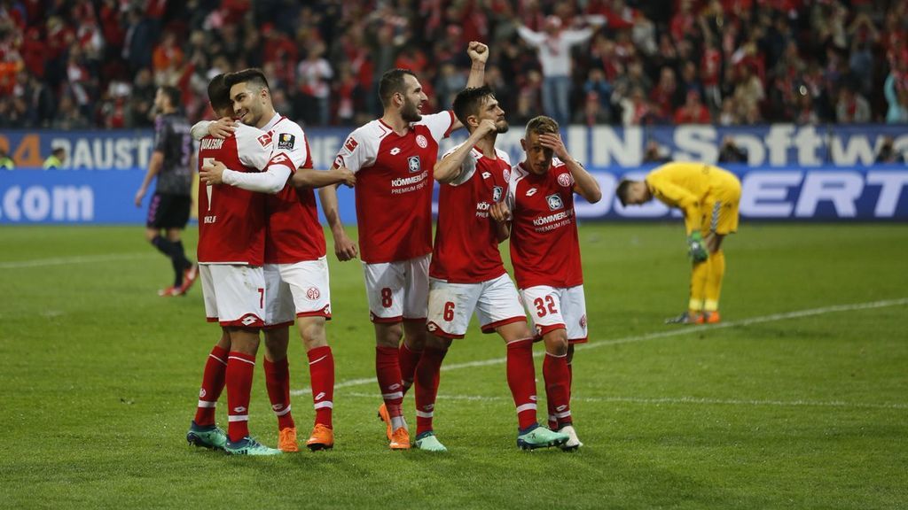El VAR da un penalti al Mainz con los jugadores ya en el vestuario