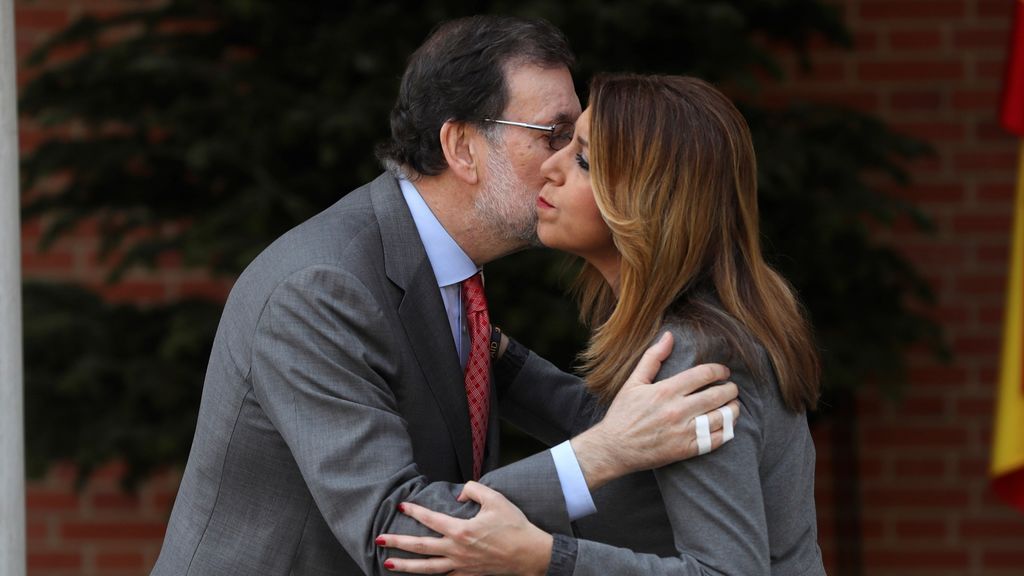 Rajoy recibe a Susana Díaz en La Moncloa para abordar la financiación autonómica