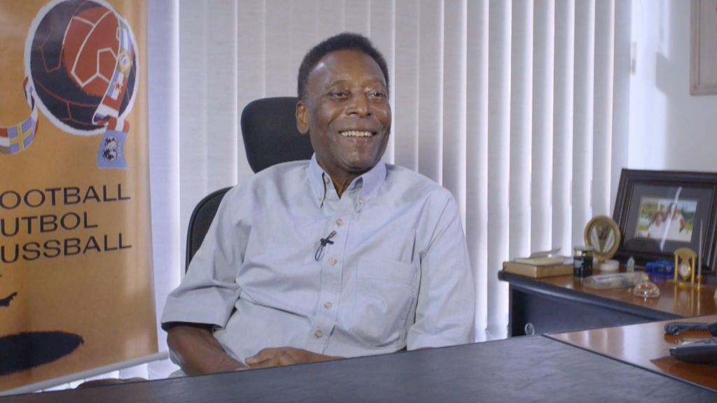 De Suecia a Rusia, Pelé