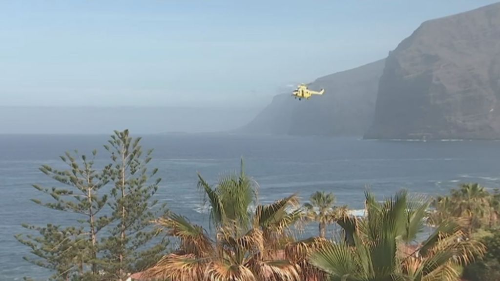Un joven muere ahogado y otro permanece desaparecido en Adeje, Tenerife