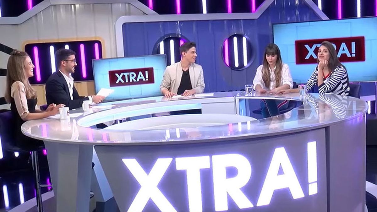 Leticia Larraz, Álvaro Berro y Antonio LLeida, durante la entrevista a Aitana Ocaña y Ana Guerra en XTRA!