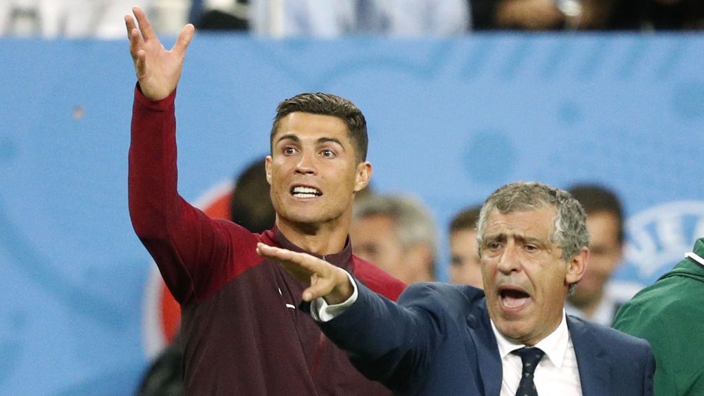 Fernando Santos: "Portugal no está entre las cinco favoritas"