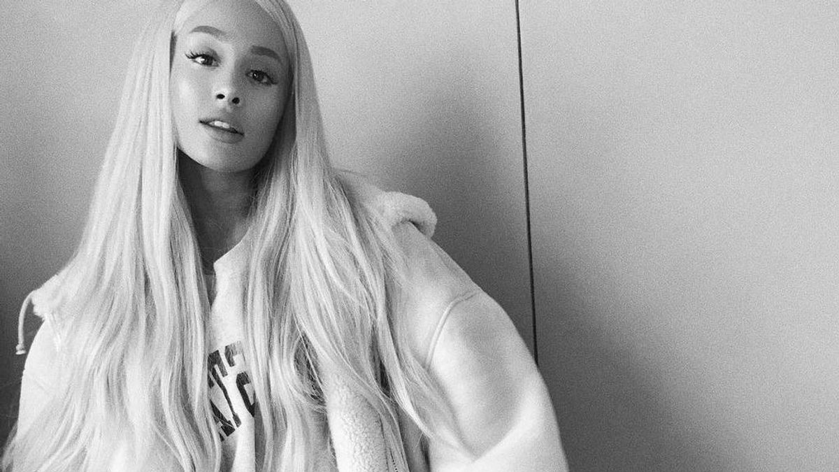Ariana Grande  saca nuevo single en homenaje a las víctimas de Manchester y revoluciona las redes tras cuatro meses de ausencia