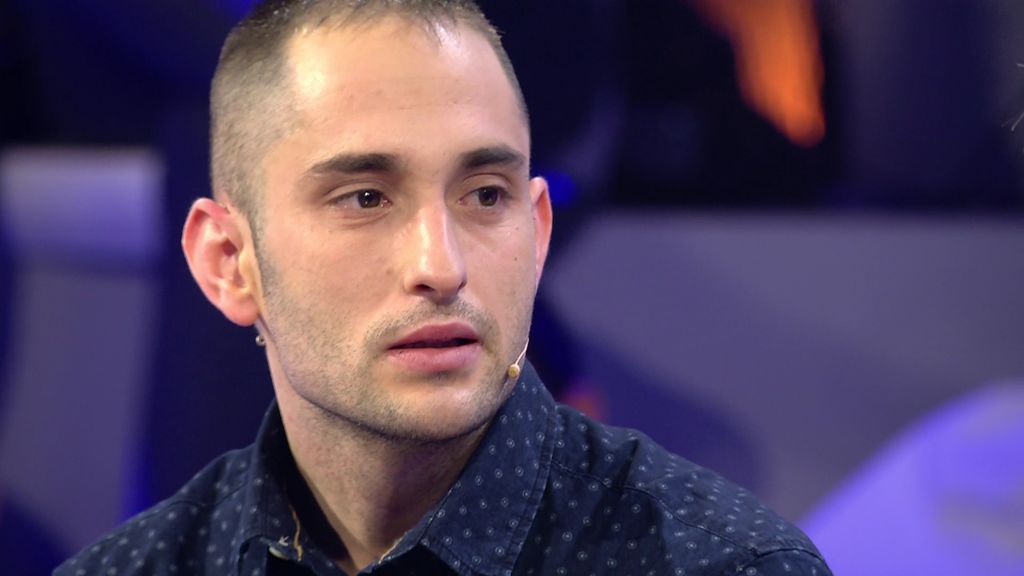 Carlos jugó con fuego y perdió a su chica: “He jugado con ella, pero no he sido infiel porque siempre he tenido sentimientos hacia ella”