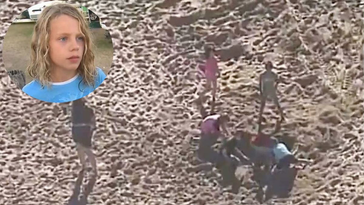 Salvan con un 'snorkel' a un niño de 11 años enterrado vivo en la arena en una playa de Australia