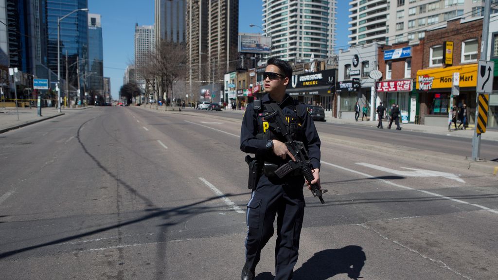 El centro de la ciudad ha quedado blindado por la policía
