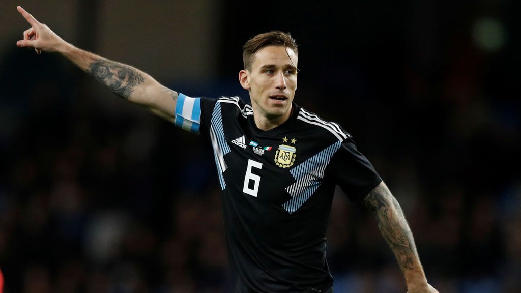 Lucas Biglia, seis semanas de baja tras fracturarse dos vertebras