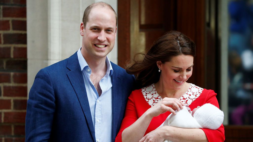 La familia real británica da la bienvenida a un nuevo miembro