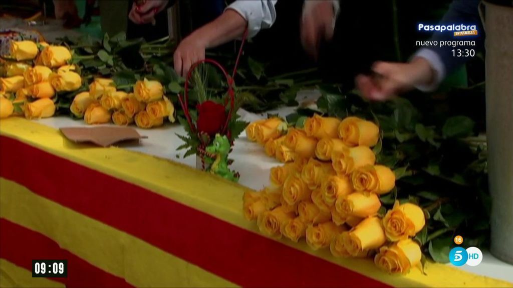 EL Sant Jordi del 155: una festividad teñida de amarillo y sin actos oficiales de la Generalitat EL Sant Jordi del 155: una festividad teñida de amarillo y sin actos oficiales de la Generalitat