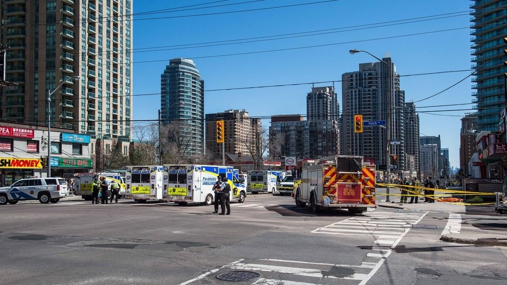 Las imágenes del atropello masivo en Toronto