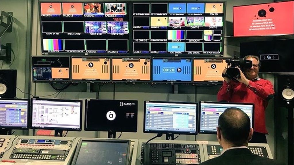 Control de realización de la televisión pública valenciana À Punt.