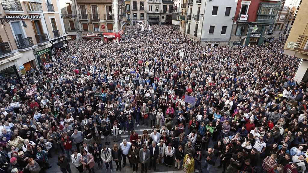 La sociedad denuncia la sentencia a ‘La Manada’: “Me siento violada por los jueces”