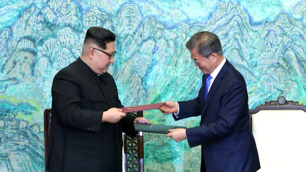 Las dos Coreas  inician una nueva era:  Prometen acabar con sus armas nucleares