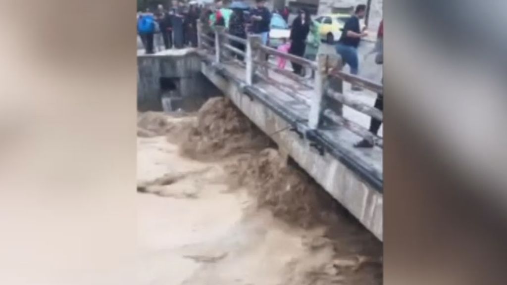 Las lluvias torrenciales provocan graves inundaciones al norte de Jordania