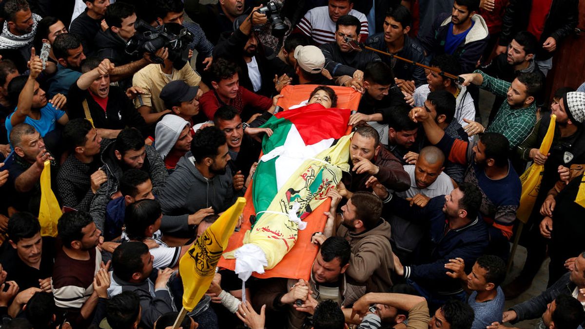 Cuatro muertos y casi mil heridos en una nueva jornada de disturbios en Gaza