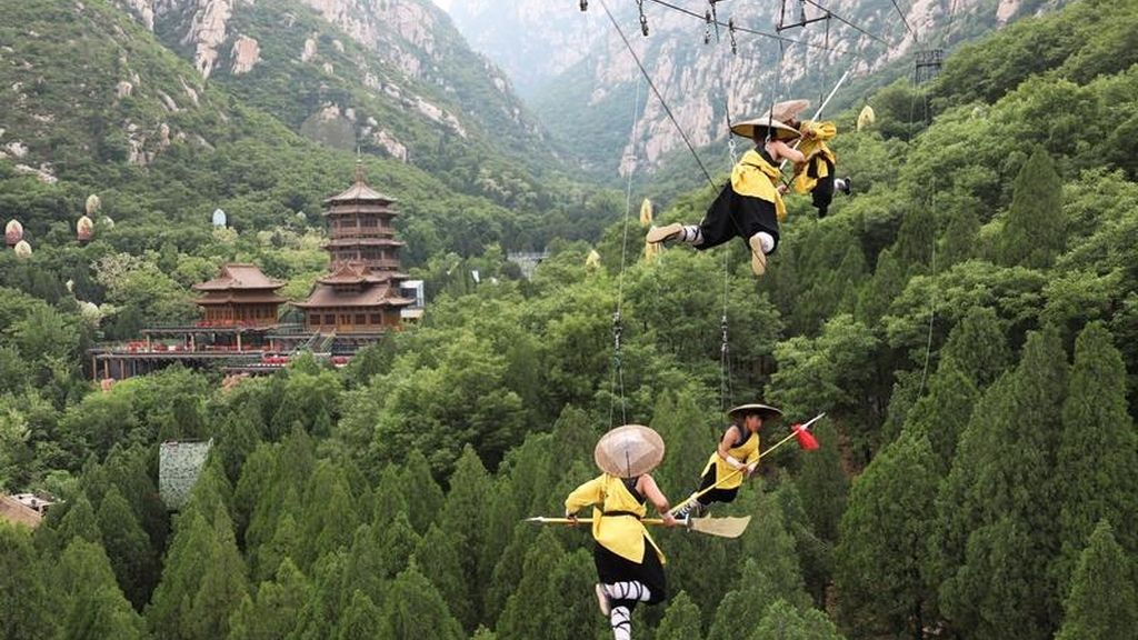 Práctica de Kung Fu en las alturas