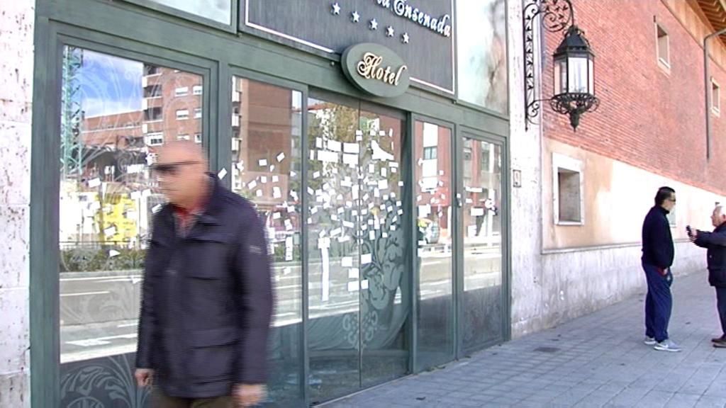 Vandalismo y botellón, los nuevos huéspedes de un hotel de 5 estrellas