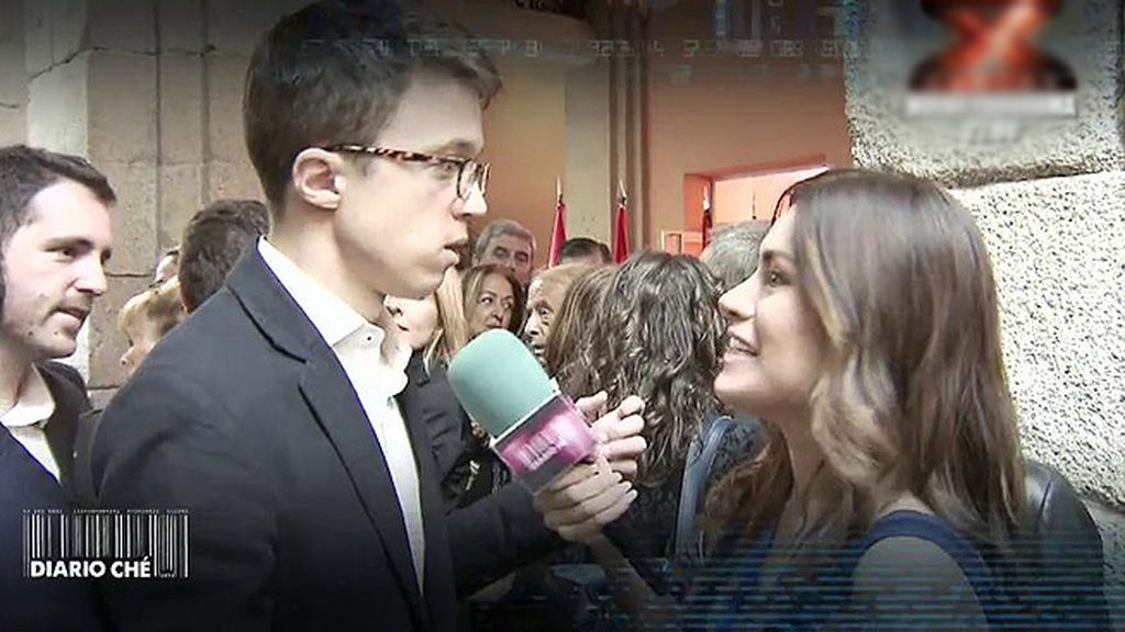 ¡Miriam Saavedra consigue entrevistar a Íñigo Errejón!
