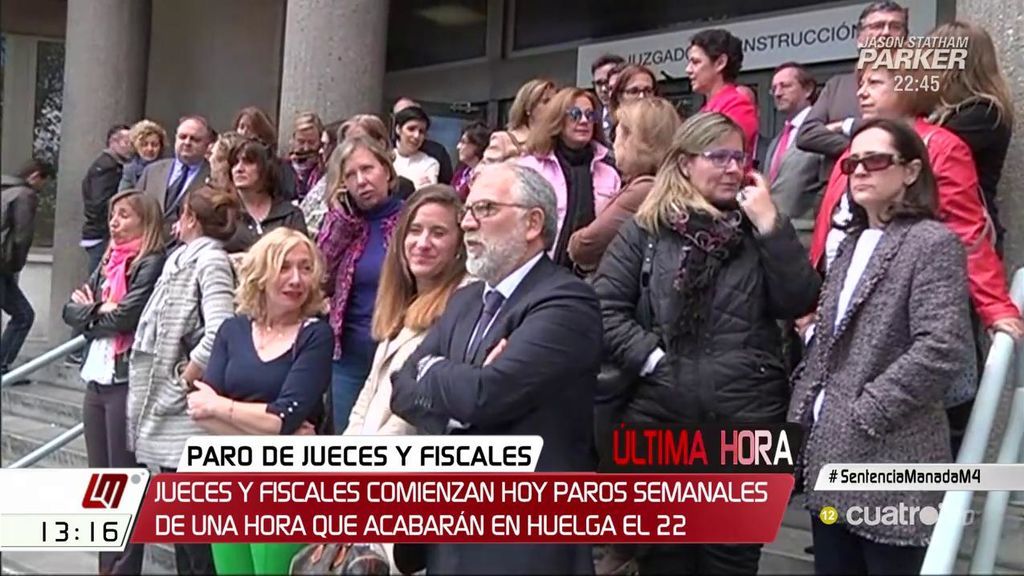 Jueces y fiscales se echan a la calle: “Solicitamos la dimisión del ministro Catalá por sus declaraciones intolerables”