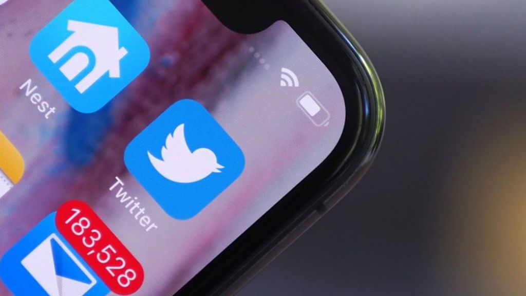 Twitter insta a sus usuarios a cambiar la contraseña ante un fallo de seguridad