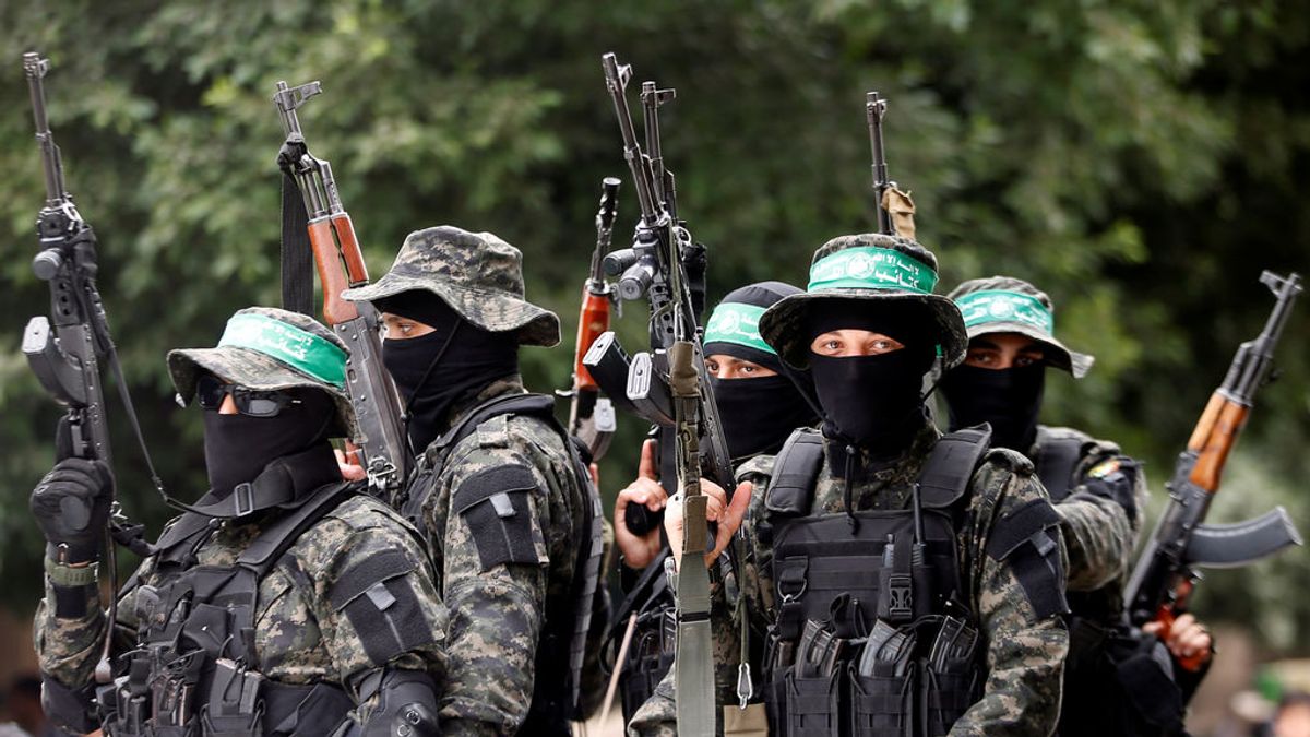 El Ejército israelí ataca Gaza en represalia por el uso de "cometas incendiarias" palestinas