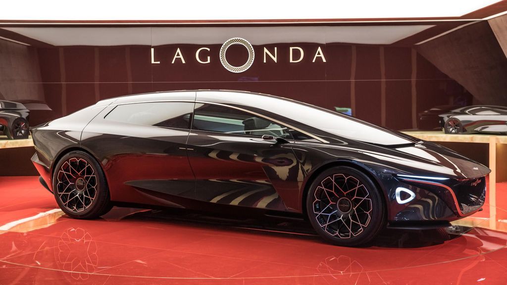 Aston Martin asombra al mundo con el Lagonda, un impresionante deportivo eléctrico