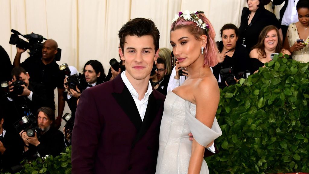 Confirmado Hailey Baldwin y Shawn Mendes son pareja y lo han contado