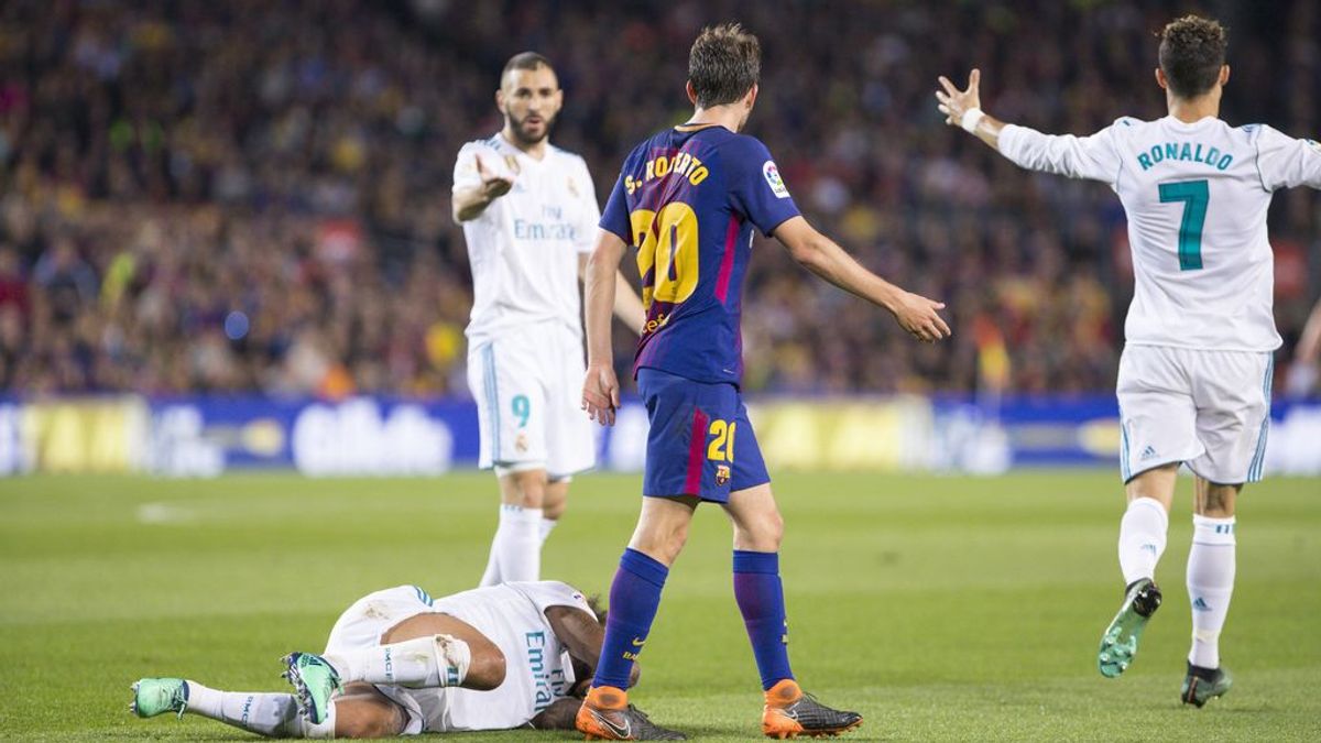 Sergi Roberto, sancionado con cuatro partidos por su expulsión en el Clásico Sergi Roberto, sancionado con cuatro partidos por su expulsión en el Clásico