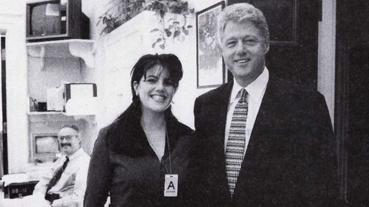 Retiran la invitación a Monica Lewinsky de un evento de “cambio social” tras confirmar la asistencia de Bill Clinton