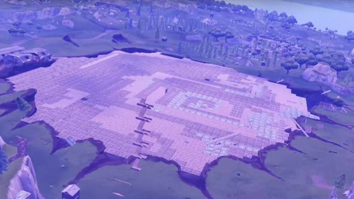 ¡Tapan el enorme cráter de Fortnite! El increíble trabajo en equipo de 18 gamers para conseguirlo