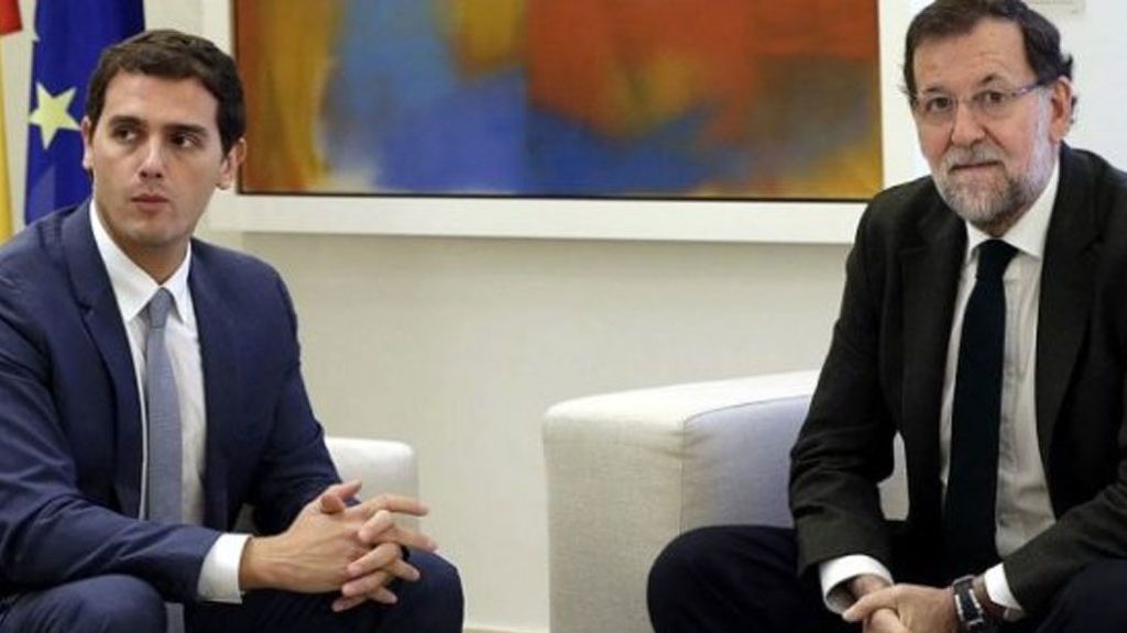 Ciudadanos y PP afilan cuchillos en la lucha por los votos de la derecha