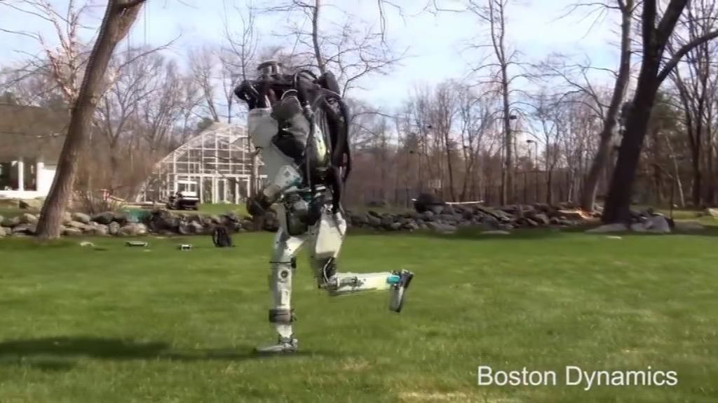 Atlas, el robot capaz de correr y esquivar obstáculos