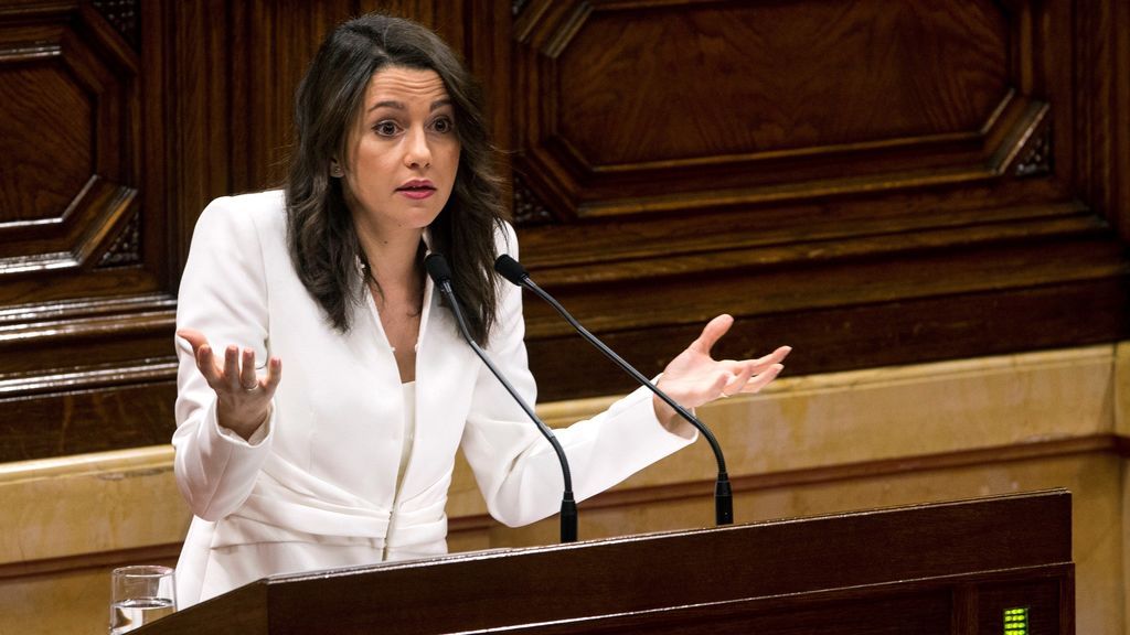 Arrimadas acusa a Torra de estar interesado "solo" en "la independencia"