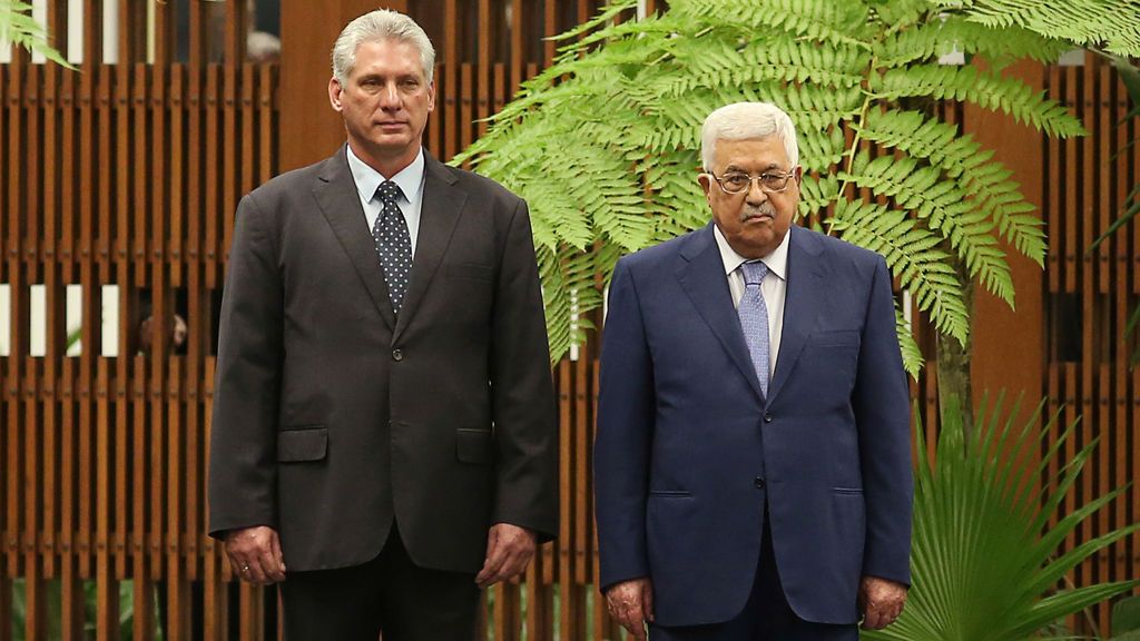 Miguel Díaz-Canel recibe en La Habana al presidente de Palestina Mahmoud Abbas