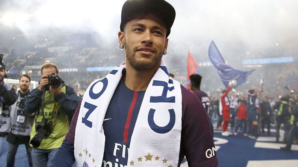 Neymar no deja claro su futuro en el PSG y prefiere centrarse en el Mundial