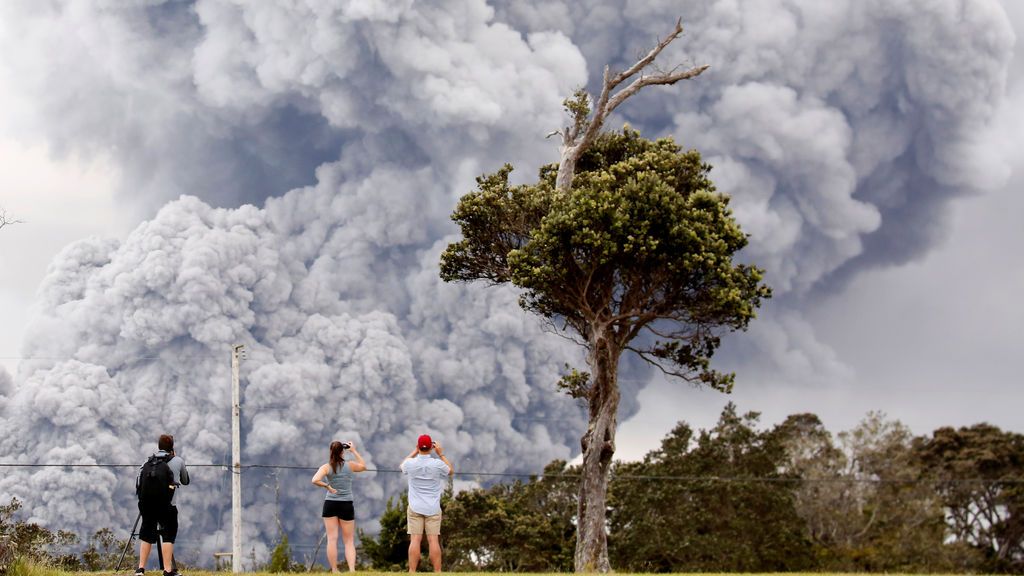 El Kilauea en plena actividad: alerta roja en Hawái por la nube de cenizas del volcán
