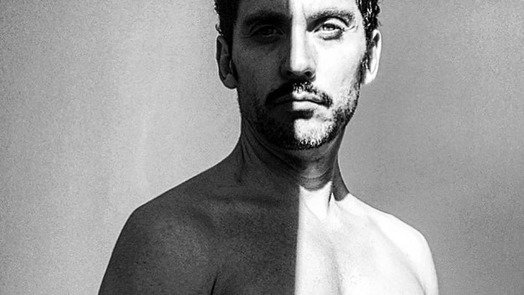 Paco León se desnuda: su vídeo corriendo por el campo sin ropa en pro de la libertad creativa