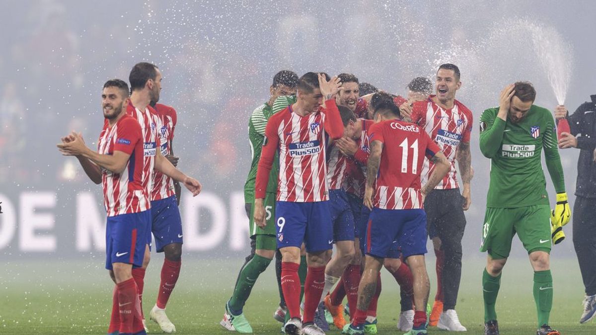 Del Real Madrid, al Rey de España: miles de felicitaciones al Atlético tras ganar la Europa League