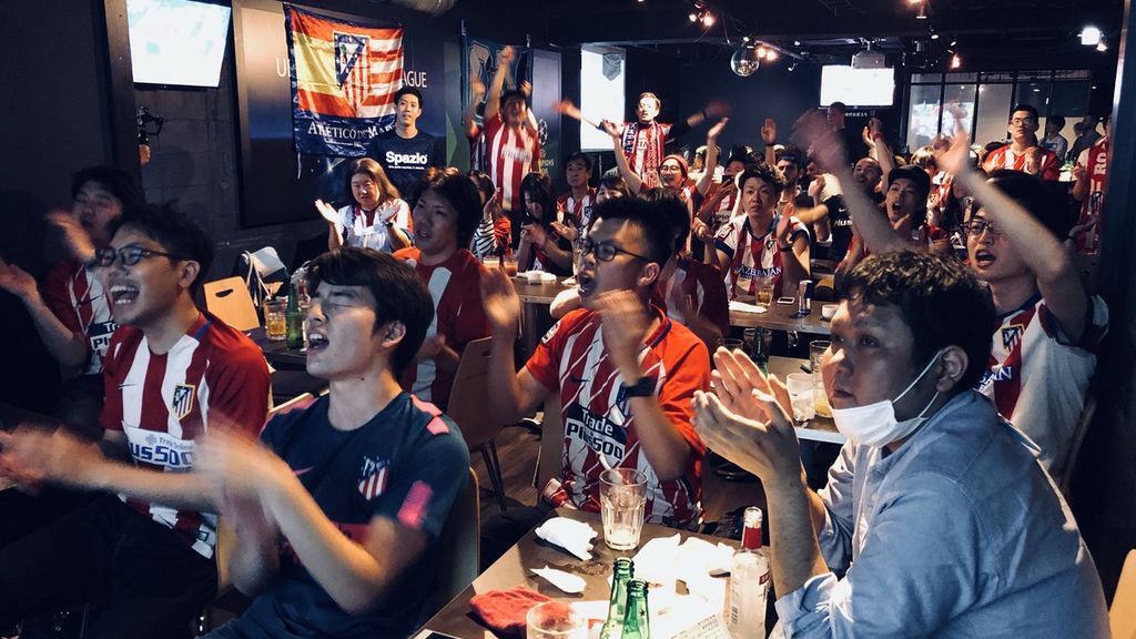 La euforia por la victoria del Atlético llegó hasta Japón: así se vivió el título de la Europa League