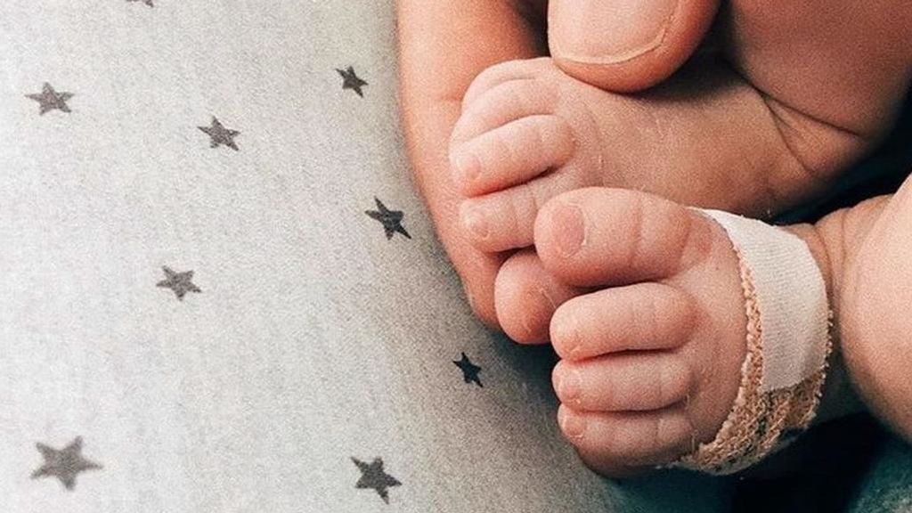 "Sois magos", la carta de un padre al hospital donde salvaron a su hija recién nacida