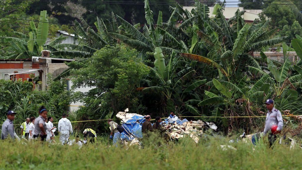 Las imágenes del accidente aéreo en La HabanaEl avión, arrendado por la compañía Cubana de Aviación se ha estrellado a los pocos minutos de despegar