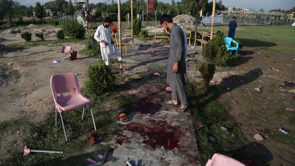 Mueren ocho personas en varias explosiones en un estadio de fútbol en Afganistán