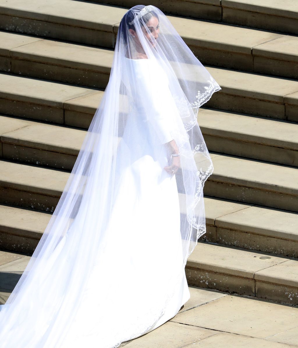 De las lágrimas de la madre de Meghan a la mirada devoradora de Harry: los momentazos de la boda, en fotos