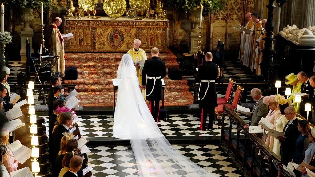 Los novios, ante el altar