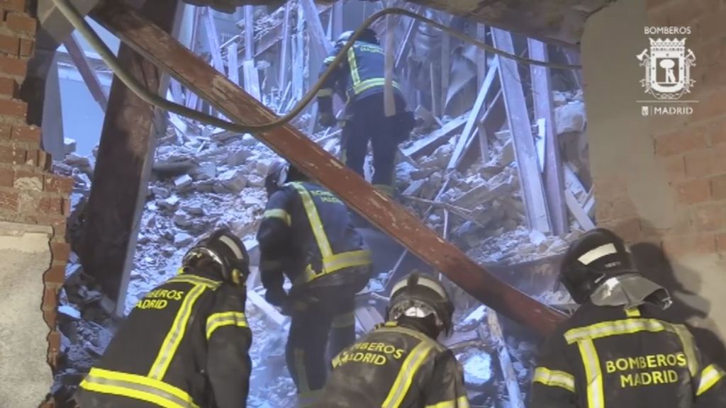 El edificio de Madrid podría haberse derrumbado por la acumulación de toneladas de escombros