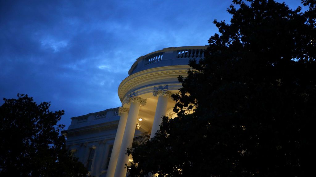 Vista nocturna de la Casa Blanca