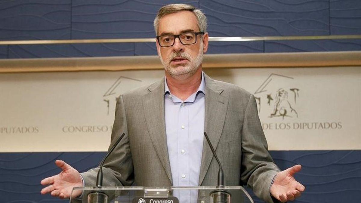 Villegas cree que "lo importante no es si Ciudadanos se retrata sino qué necesita España"