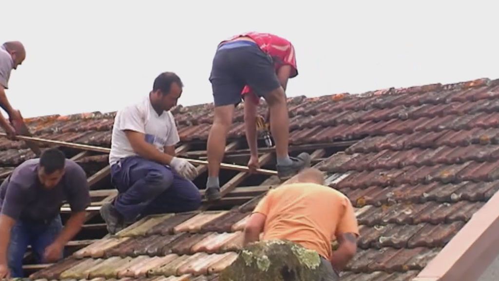 Tui se vuelca en ayudar a los vecinos más afectados por la explosión pirotécnica