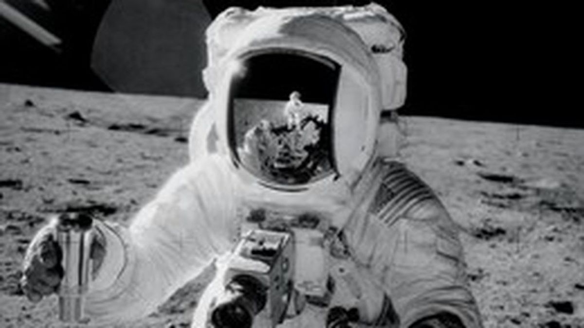 Muere el astronauta Alan Bean, la cuarta persona que pisó la Luna