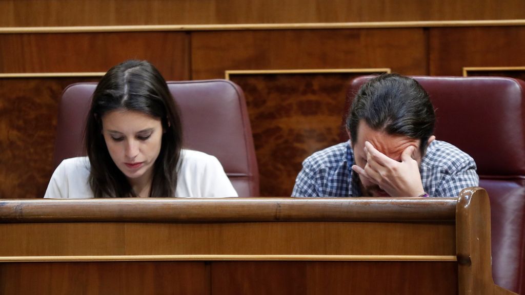 Participación récord en Podemos en la consulta sobre Pablo Iglesias e Irene Montero